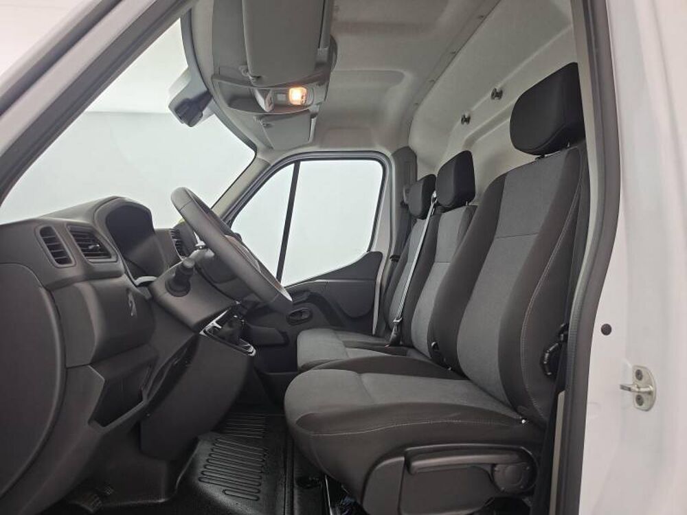 Master MASTER FGN TRAC F3500 L2H2 BLUE DCI 135 CONFORT 2024 occasion 14200 H&eacute;rouville-Saint-Clair