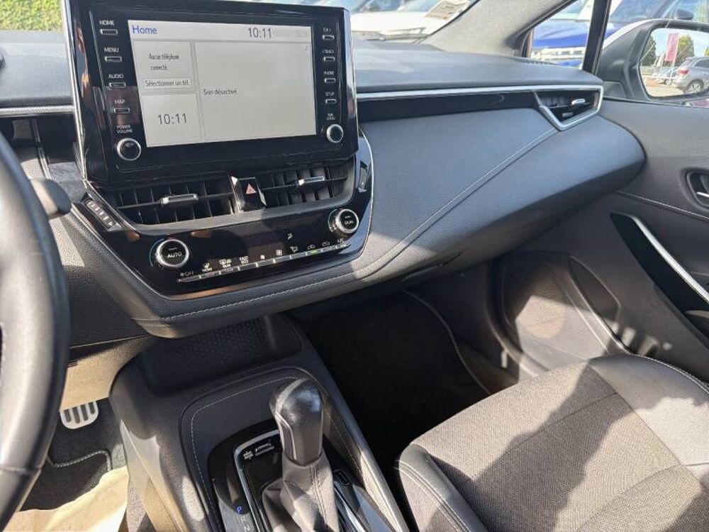 Corolla Hybride 122h Design 2021 occasion 14200 H&eacute;rouville-Saint-Clair
