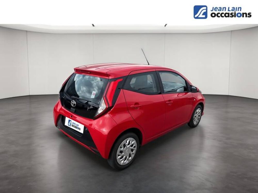 Aygo 1.0 VVT-i x-play 2020 occasion 07100 Annonay