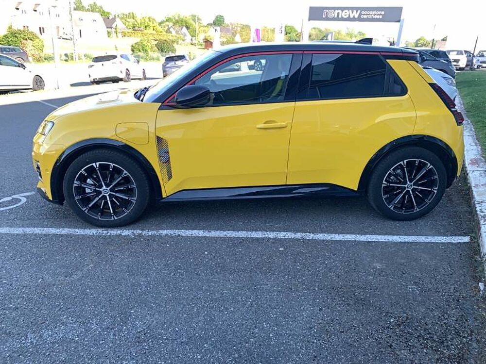 R5 Renault 5 E-Tech Electrique 150 ch autonomie confort Iconic 2025 occasion 29900 Concarneau