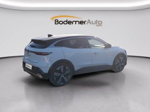 M&eacute;gane Megane E-Tech EV60 220 ch super charge Iconic 2023 occasion 29200 Brest