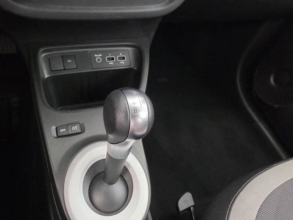 Twingo III E-Tech Equilibre 2022 occasion 29000 Quimper