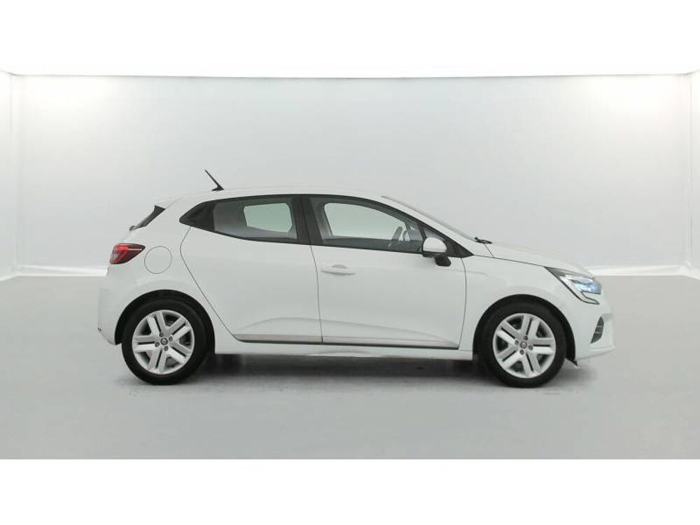 Clio E-Tech 140 - 21N Business 2022 occasion 56800 Plo&euml;rmel