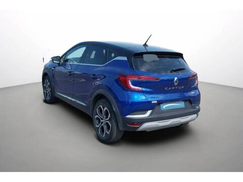 Captur E-Tech Plug-in 160 - 21 Intens 2022 occasion 22400 Lamballe