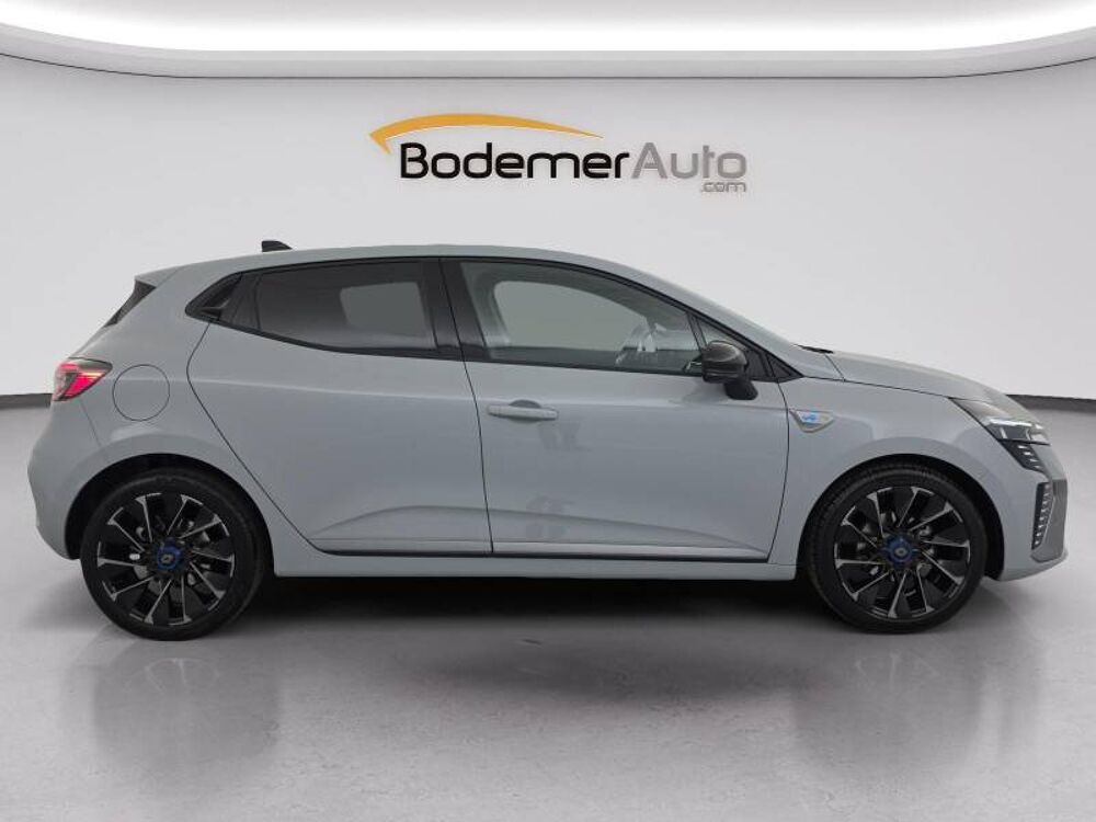 Clio TCe 90 Esprit Alpine 2024 occasion 56400 Auray