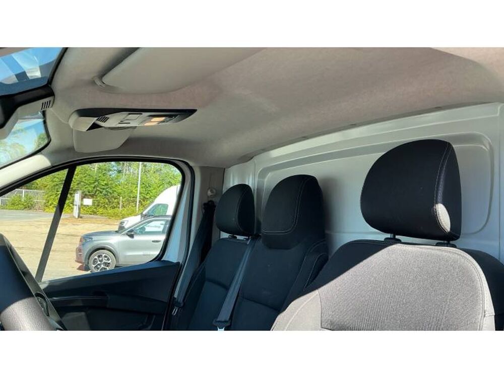 Trafic TRAFIC FGN L1H1 2800 KG BLUE DCI 130 GRAND CONFORT 2022 occasion 56800 Plo&euml;rmel