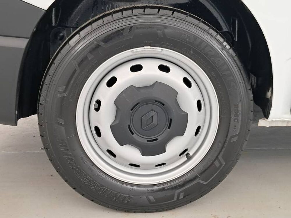 Trafic TRAFIC FG BLUE DCI 130 L1H1 3T GSR2 ADVANCE 2024 occasion 50000 Saint-L&ocirc;