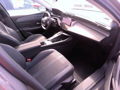 308 Hybrid 145 e-DCS6 Allure 2025 occasion 38300 Bourgoin-Jallieu