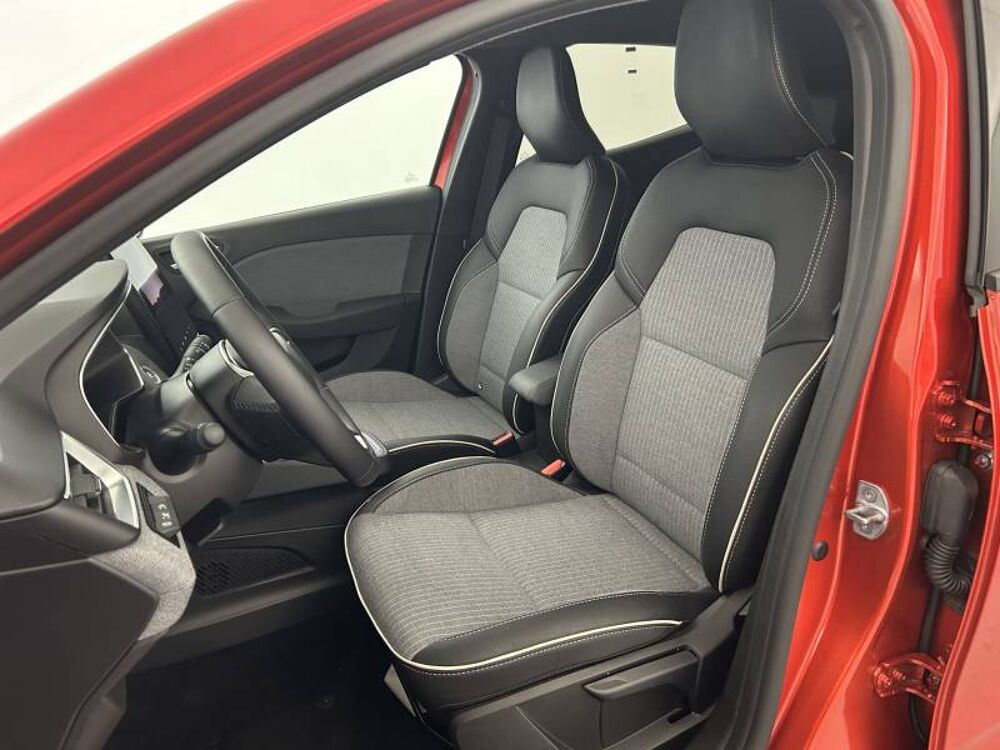 Clio E-Tech full hybrid 145 ch GSR2 Techno 2025 occasion 14400 Bayeux