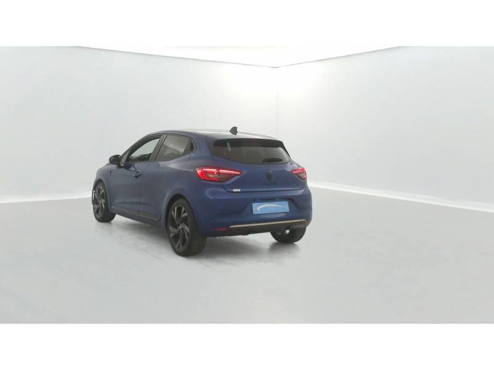 Clio E-Tech full hybrid 145 Engineered 2023 occasion 29900 Concarneau