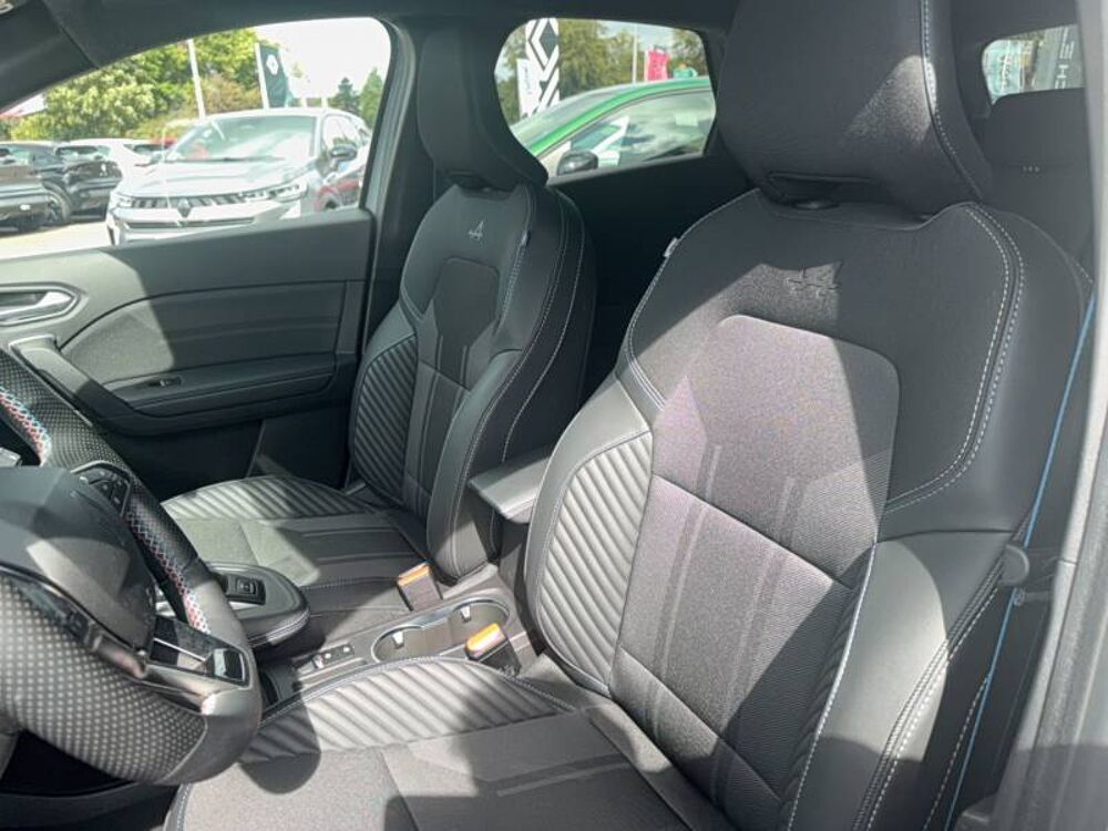 Captur E-Tech full hybrid 160 ch esprit Alpine 2025 occasion 50000 Saint-L&ocirc;