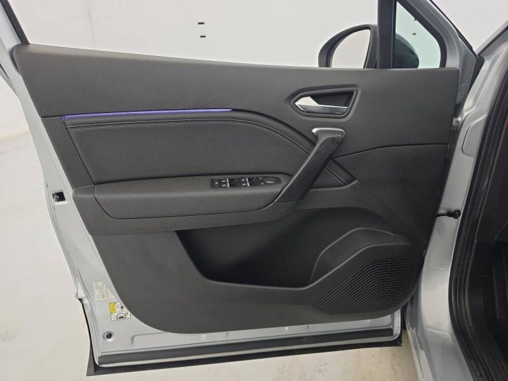 Captur E-Tech full hybrid 145 Techno 2023 occasion 29000 Quimper