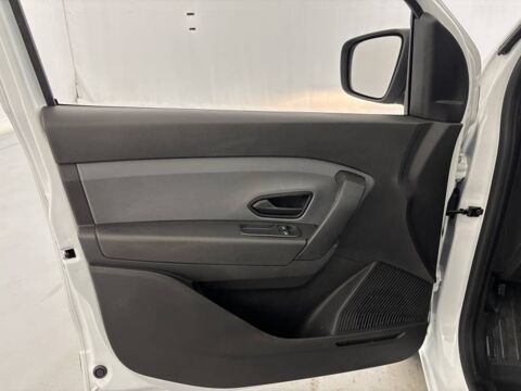 Express EXPRESS VAN BLUE DCI 95 - 22 CONFORT 2024 occasion 29150 Ch&acirc;teaulin
