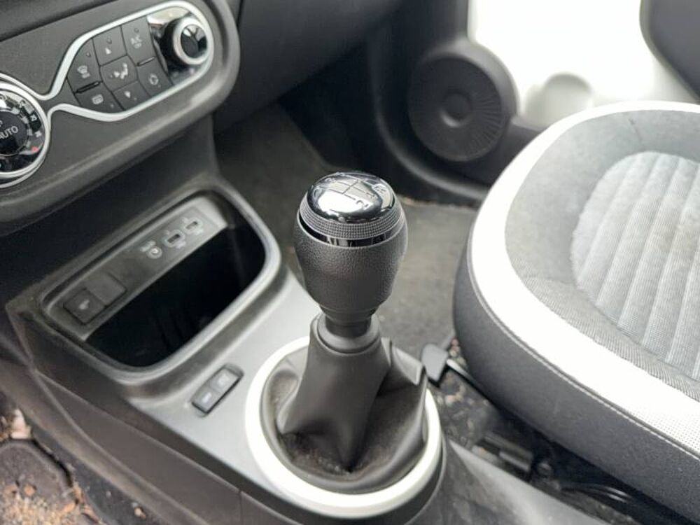 Twingo III SCe 65 Equilibre 2022 occasion 22200 Guingamp
