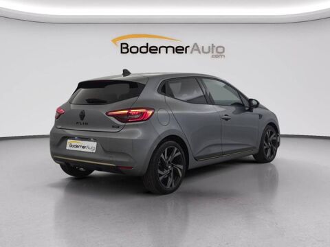 Clio E-Tech full hybrid 145 Engineered 2023 occasion 29000 Quimper