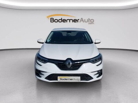 M&eacute;gane Megane IV Berline Blue dCi 115 Evolution 2022 occasion 22600 Loud&eacute;ac