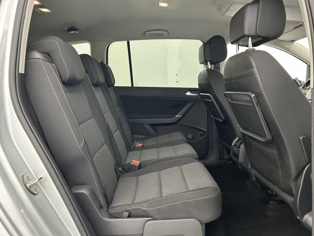 Touran 1.6 TDI 115 BMT 7pl Confortline Business 2018 occasion 29000 Quimper