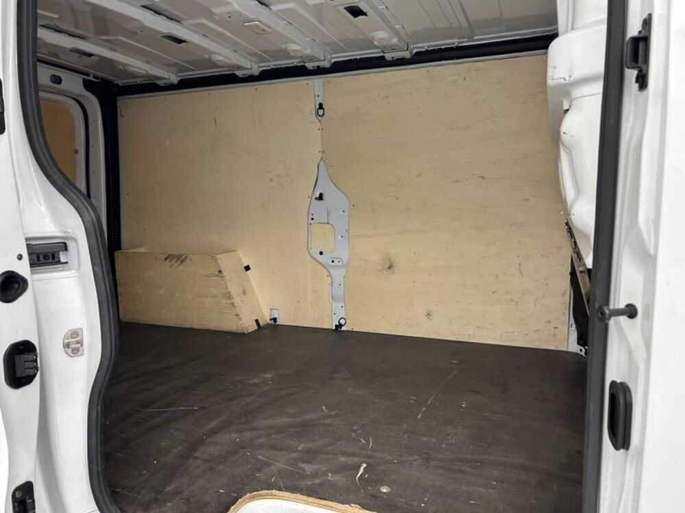 Trafic TRAFIC FGN L2H1 3000 KG BLUE DCI 130 CONFORT 2023 occasion 14500 Vire