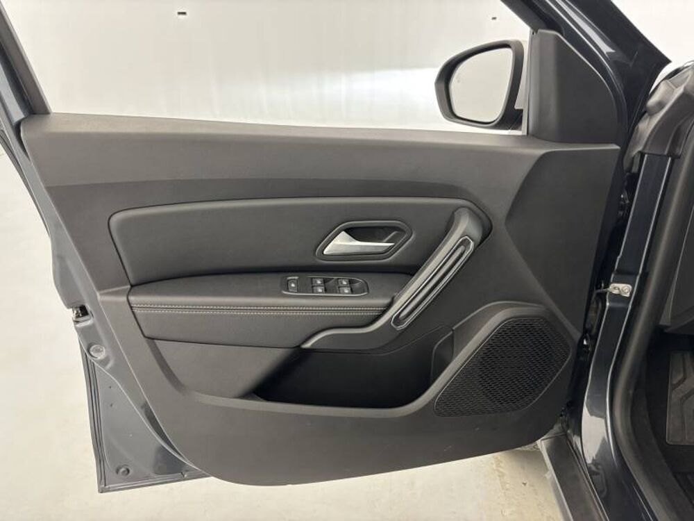 Duster Blue dCi 115 4x2 Prestige + 2022 occasion 56850 Caudan
