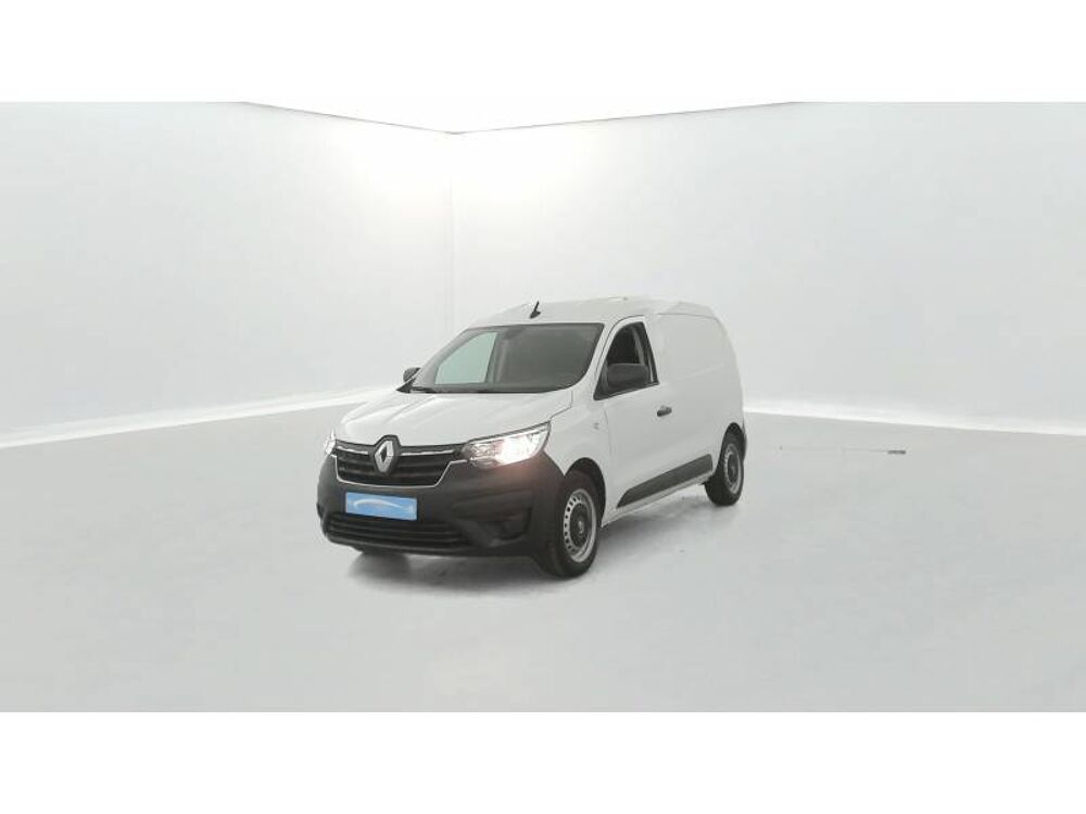Express EXPRESS VAN BLUE DCI 95 - 22 CONFORT 2024 occasion 29900 Concarneau