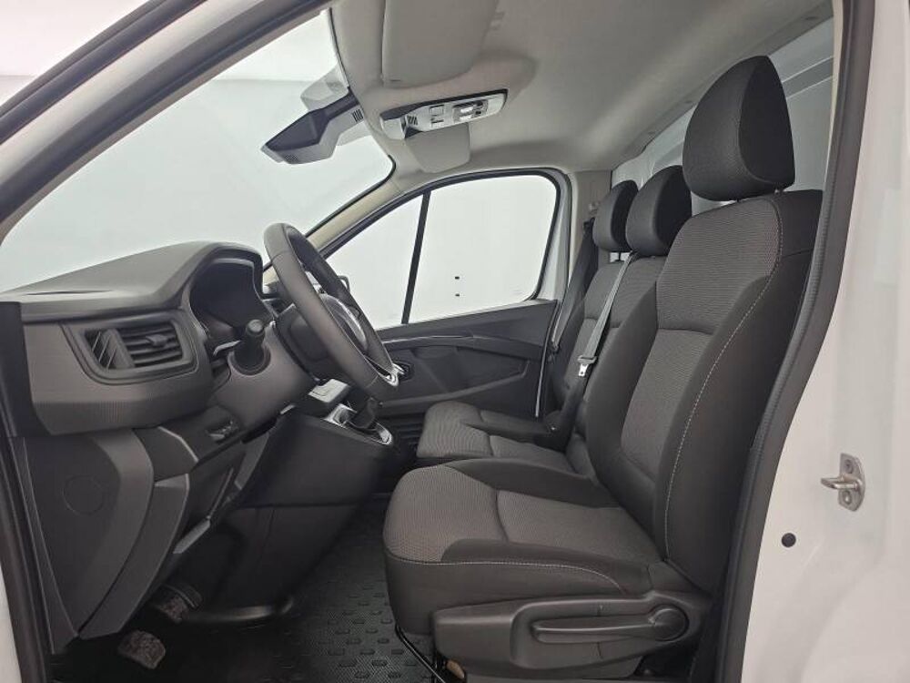 Trafic TRAFIC FG BLUE DCI 130 L1H1 3T GSR2 ADVANCE 2024 occasion 56850 Caudan