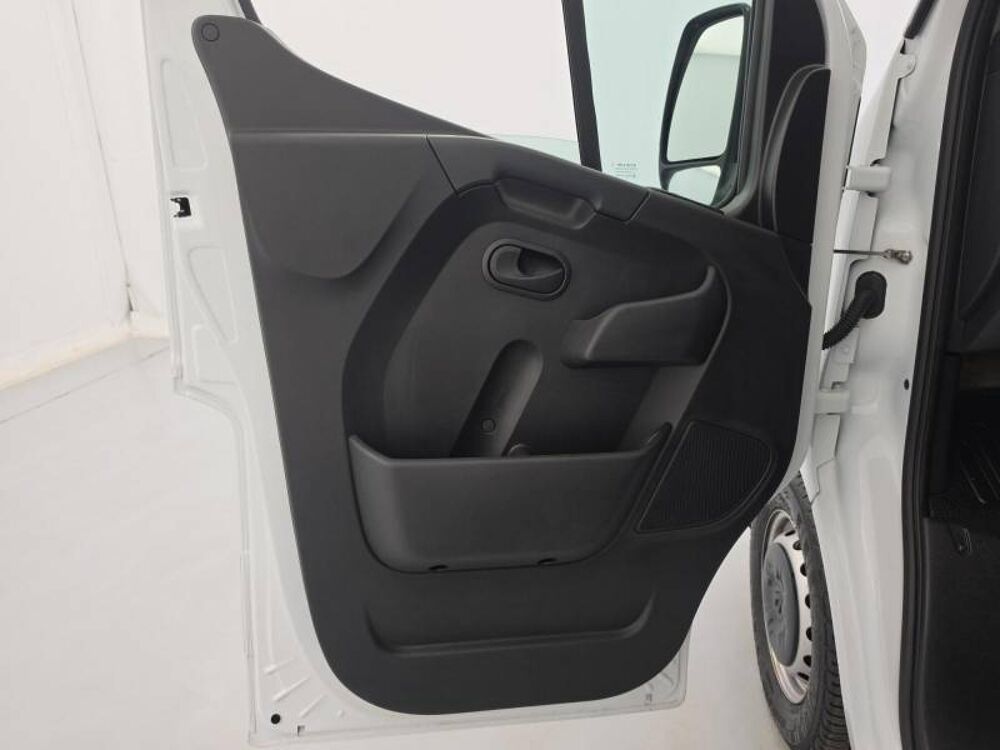 Master MASTER FGN TRAC F3500 L2H2 BLUE DCI 135 CONFORT 2024 occasion 14200 H&eacute;rouville-Saint-Clair