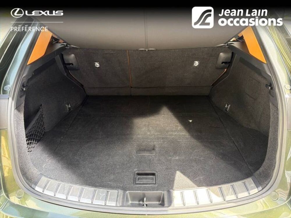 NX 450h+ 4WD Hybride Rechargeable Luxe 2024 occasion 26000 Valence