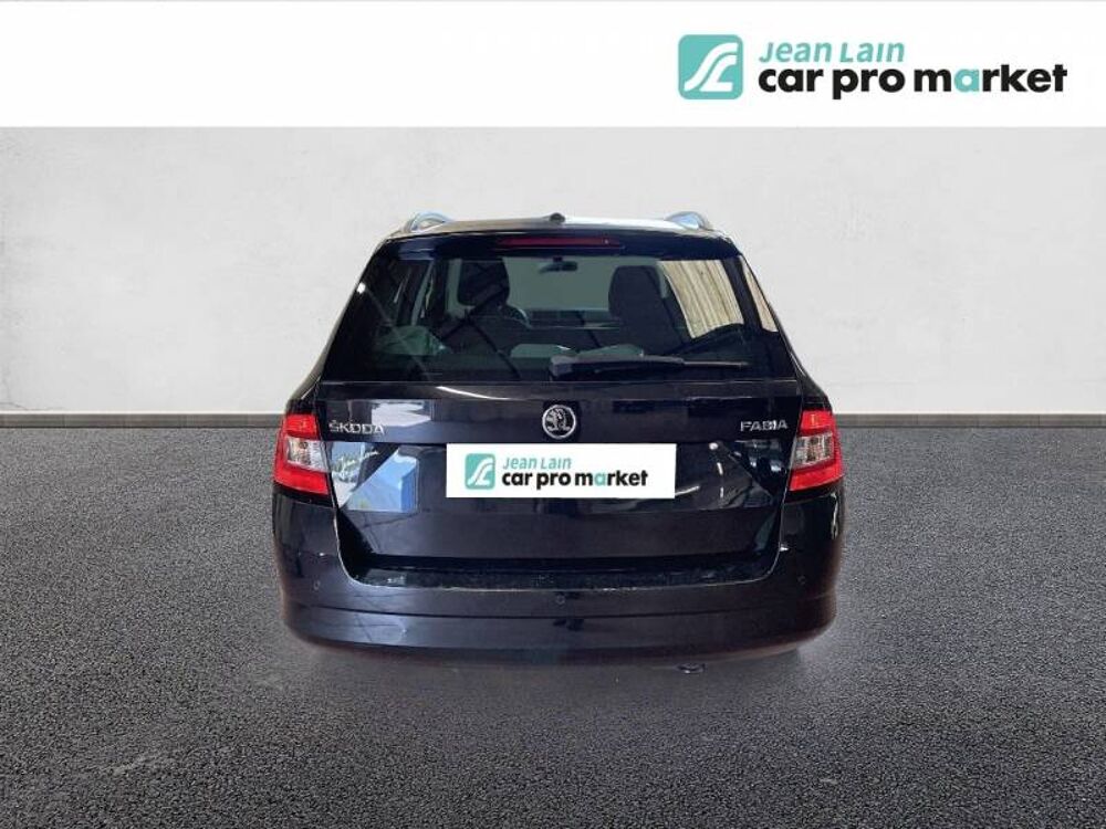 Fabia Combi 1.0 TSI 95 ch Greentec Drive 2017 occasion 38360 Sassenage