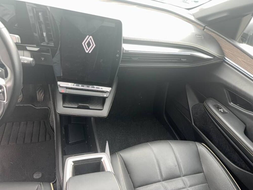 M&eacute;gane Megane E-Tech EV60 220 ch super charge Iconic 2023 occasion 22000 Saint-Brieuc