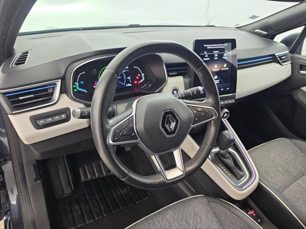Clio E-Tech 140 - 21 Premi&egrave;re Edition 2021 occasion 29900 Concarneau