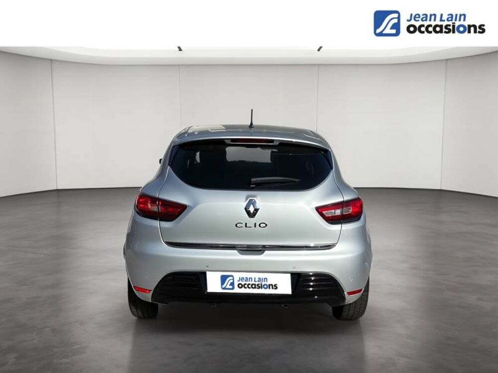 Clio TCe 90 E6C Business 2020 occasion 38500 Voiron