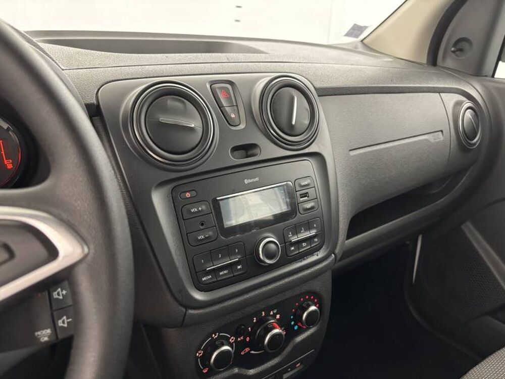 Lodgy Blue dCi 95 7 places Essentiel 2019 occasion 50000 Saint-L&ocirc;