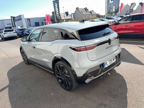 M&eacute;gane Megane E-Tech 220 ch autonomie confort esprit Alpine 2026 occasion 22000 Saint-Brieuc
