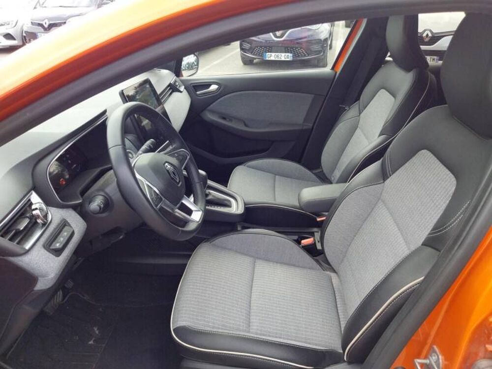 Clio E-Tech full hybrid 145 Techno 2023 occasion 56850 Caudan