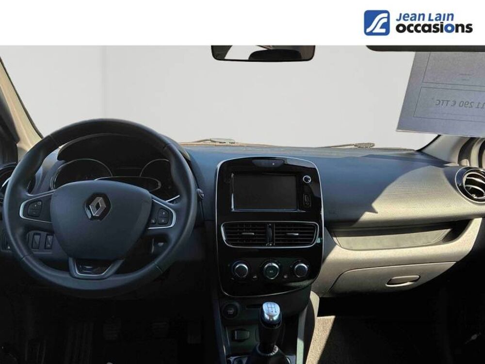 Clio TCe 90 E6C Business 2020 occasion 38500 Voiron