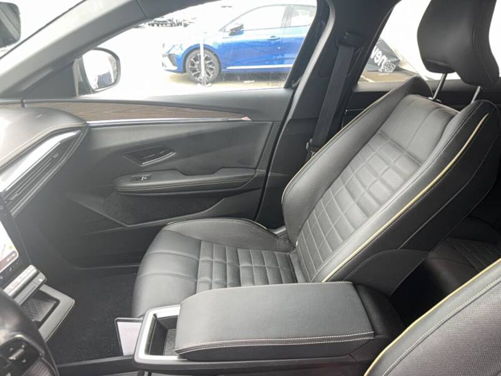 M&eacute;gane Megane E-Tech EV60 220 ch super charge Iconic 2023 occasion 22000 Saint-Brieuc