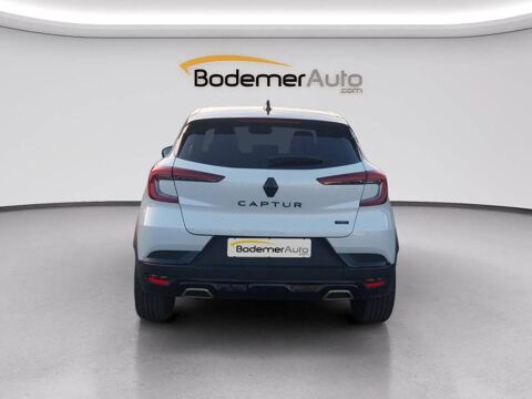 Captur E-Tech full hybrid 145 Engineered 2024 occasion 22500 Paimpol