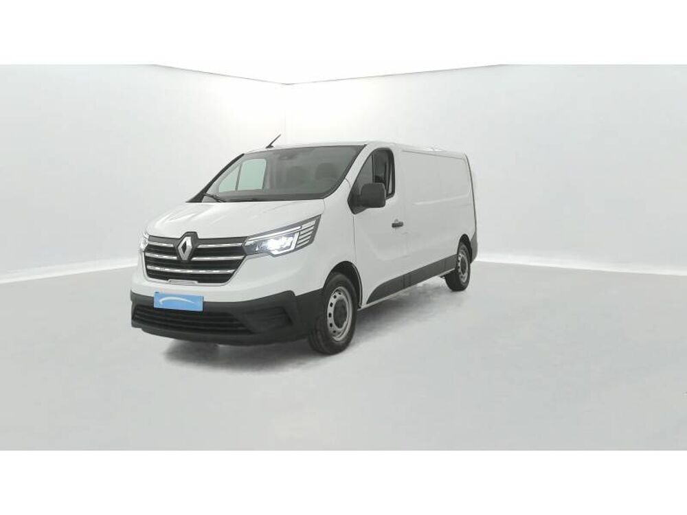 Trafic TRAFIC FGN L2H1 3000 KG BLUE DCI 130 GRAND CONFORT 2022 occasion 29000 Quimper