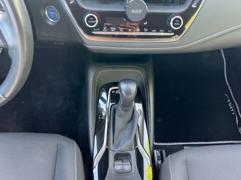 Corolla Hybride 180h Design 2019 occasion 78120 Rambouillet