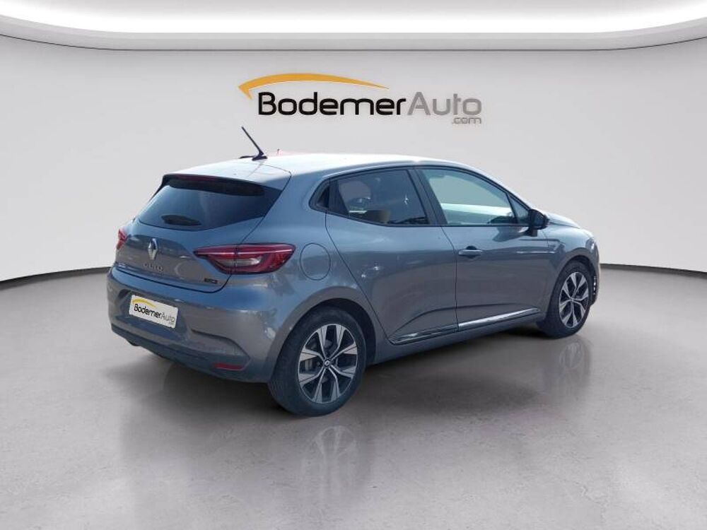 Clio E-Tech full hybrid 145 Evolution 2023 occasion 29200 Brest
