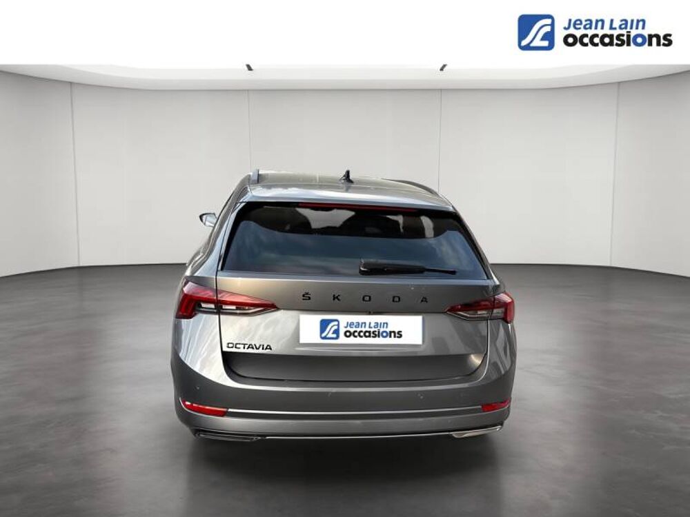 Octavia Combi 2.0 TDI 150 ch DSG7 Sportline 2023 occasion 38170 Seyssinet-Pariset