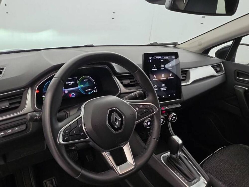 Captur E-Tech full hybrid 145 Techno fast track 2023 occasion 14200 H&eacute;rouville-Saint-Clair