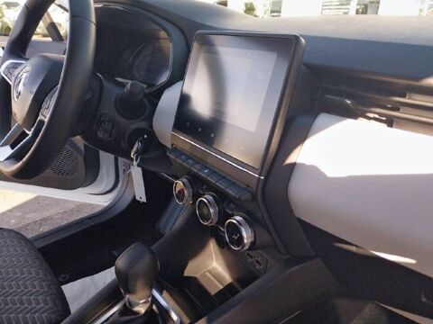 Clio E-Tech hybride 145 Evolution 2023 occasion 14200 H&eacute;rouville-Saint-Clair