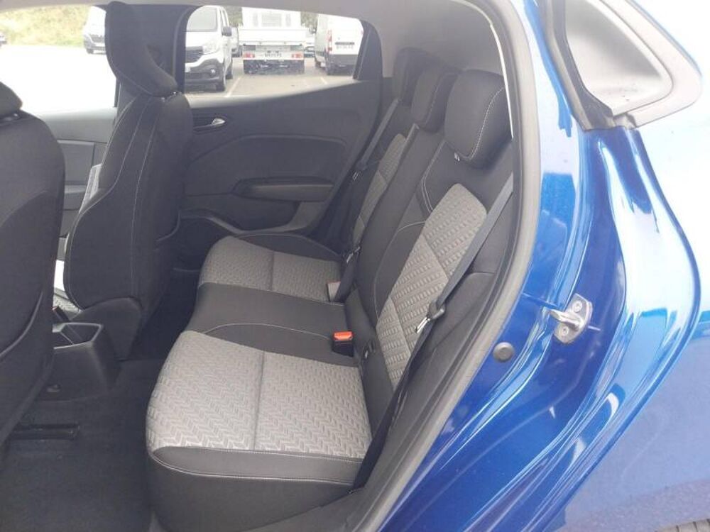 Clio E-Tech full hybrid 145 Evolution 2023 occasion 22200 Guingamp