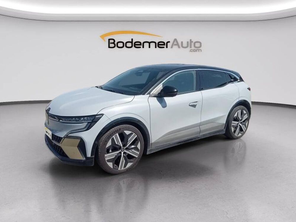M&eacute;gane Megane E-Tech EV60 220 ch super charge Iconic 2022 occasion 22000 Saint-Brieuc
