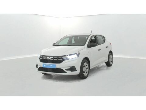 Dacia Sandero ECO-G 100 Essential + Attelage 2024 occasion Quimper 29000