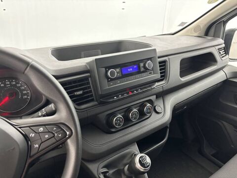 Trafic TRAFIC FGN L1H1 2800 KG BLUE DCI 110 CONFORT 2022 occasion 22200 Guingamp