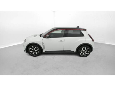 R5 Renault 5 E-Tech Electrique 150 ch autonomie confort Techno 2025 occasion 29900 Concarneau