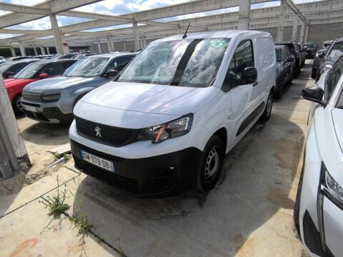 Annonce voiture Peugeot Partner 17590 €