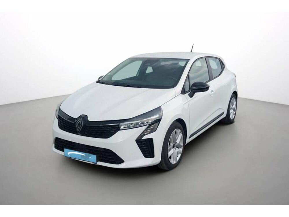 Clio E-Tech full hybrid 145 Evolution 2023 occasion 29000 Quimper
